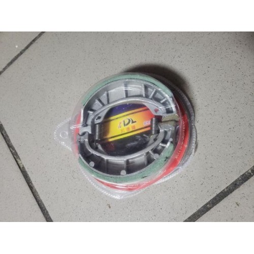 Колодки тормозные (барабан)   4T GY6 50-150   (10/12 колесо)   HDL